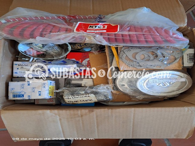 Repuestos De Tractocamiones Internacional Cantidad Aprox: 1.396 Und